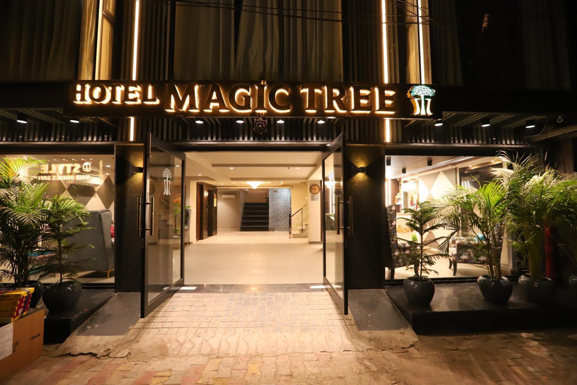 Hotel The Magic Tree - Paharganj Нью-Делі Екстер'єр фото